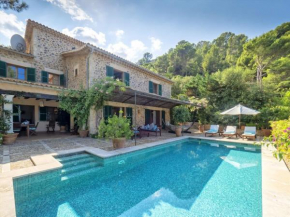 Villa Picassa with sea view